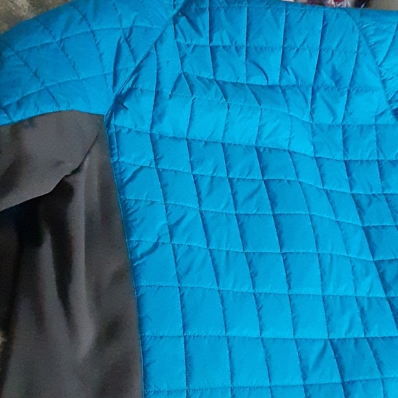 Jacket - Picture 2 of 3